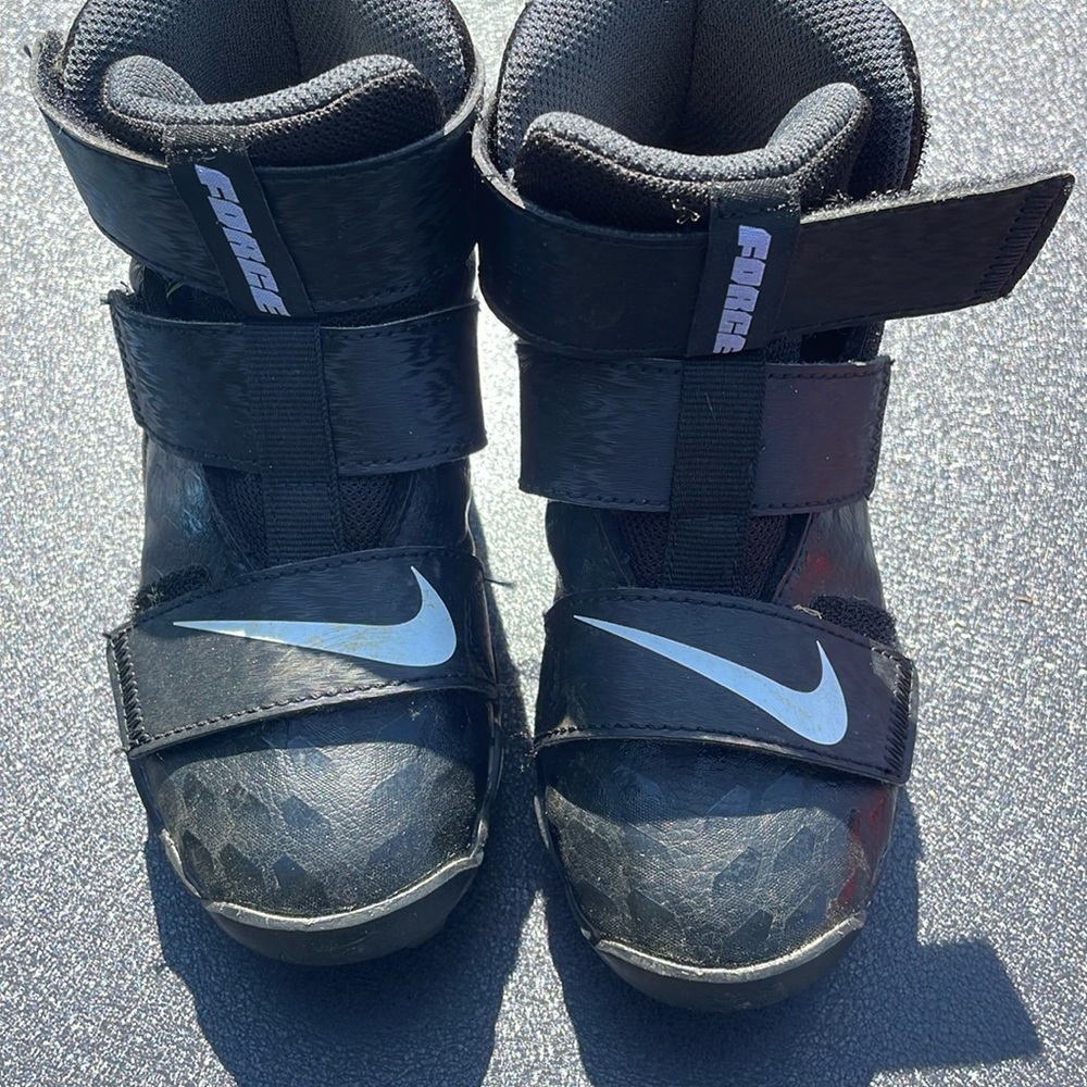 Nike football kids cleats